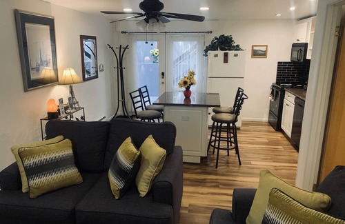 Glenwood Springs House | Dog & Kid Friendly Vacation Rental in Glenwood Springs, CO