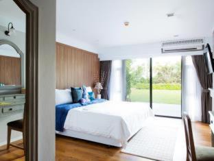 Mae Fa Luang Resort | DoiTung Lodge