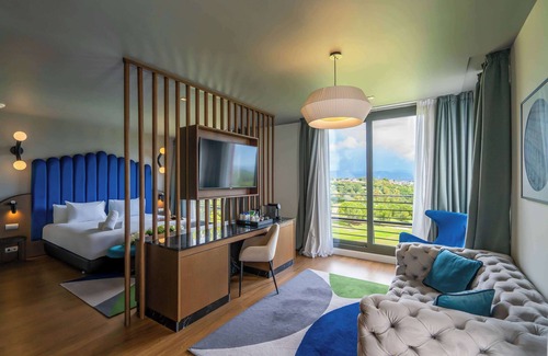 Sant Esteve Sesrovires Hotel | Dolce by Wyndham Barcelona Resort