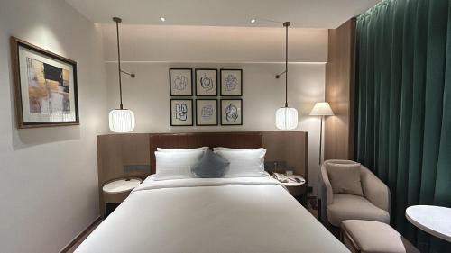 Dabagardens Hotel | Dolphin Hotel