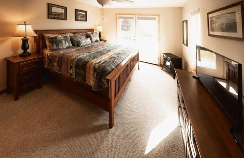 Haines House | Dolphin House