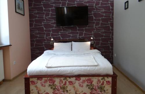 Gorlice House | Dom na wzgórzu