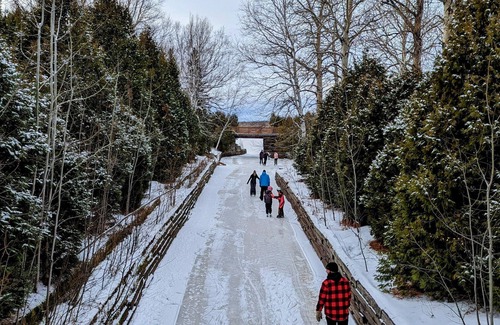 St. Felicien House | Domaine des Trois-Îles
