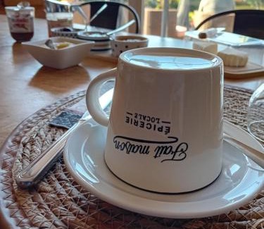 Saint-Come-du-Mont Bed & Breakfast | Domaine du D-DAY