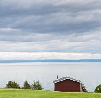 Cap-a-l'Aigle Ski Chalet | Domaine Frais Air