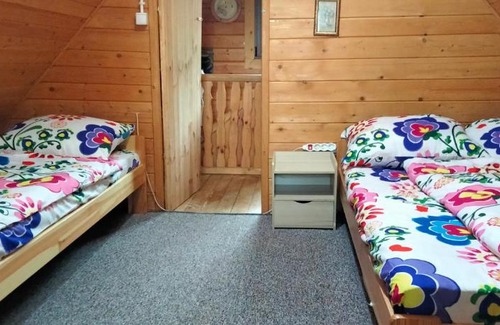 Rakow House | Domek Dzięciołek