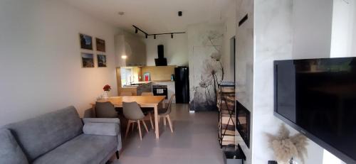 Gorno House | Domek Leniuchowanie- kominek, ognisko