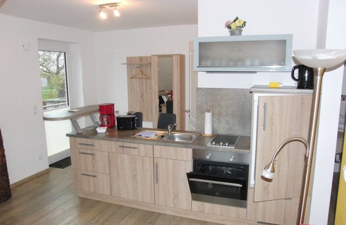 Kaschow Apartment | 'Dömitzow Fortress': Apartment for up to 3 guests (with extra bed) & pets