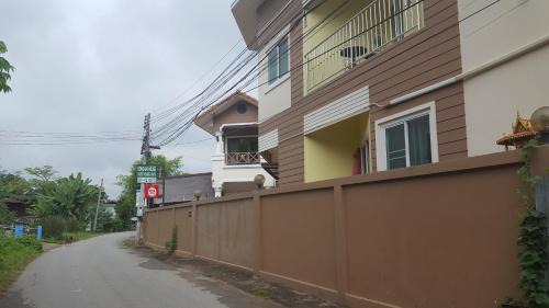 Pa Daet Hotel | Donchai House Guest House& Cafe