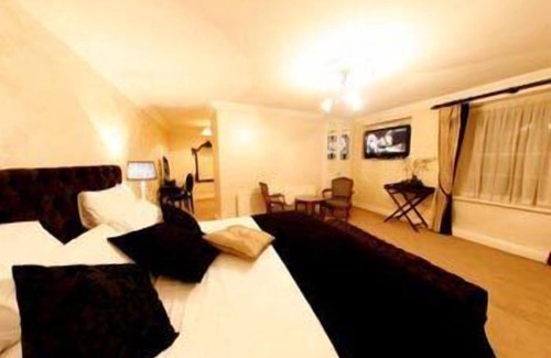 Birr Hotel | Dooly's Hotel