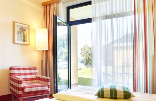 Schlogen House | Doppelzimmer Donau-traum, Bad, WC - Riverresort Donauschlinge