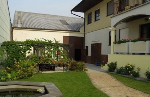 Illmitz Apartment | Doppelzimmer, Dusche, WC, - Weingut-gästehaus Palkowitsch