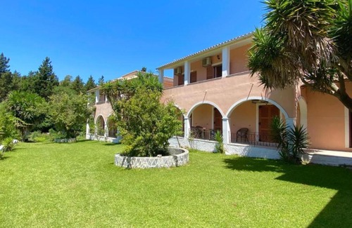 Agios Georgios Pagon Apartment | Dora Apartment Pagoi 3
