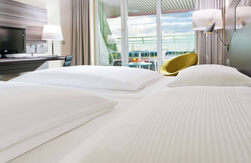 Nuerburg Hotel | Dorint Am Nürburgring Hocheifel