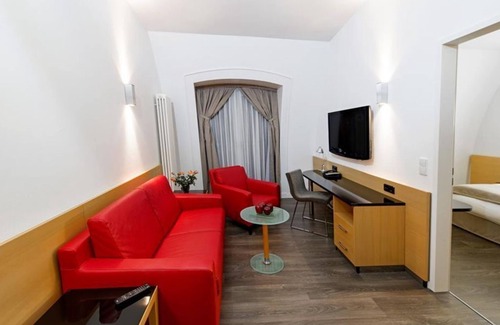 Strehlen House | DORMERO room, shower or bath, WC - DORMERO Hotel Dresden City