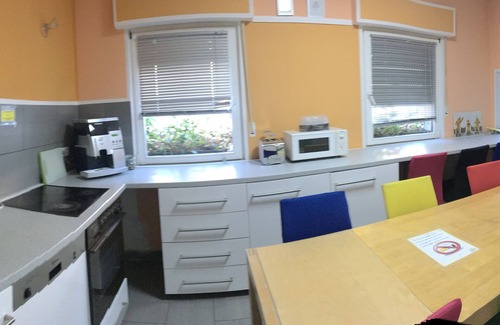 Kaarst Apartment | Dormitorium 2, near Düsseldorf, Krefeld, Mönchengladbach, Neuss, no party house