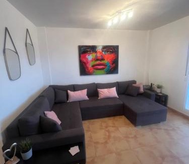 Relleu House | Dos Senoras Gordas