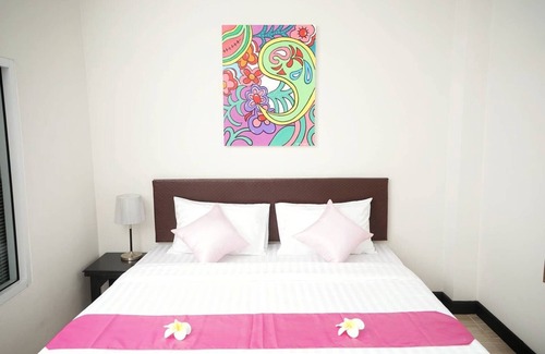 Sanambin Hotel | Double bed with ABF near Don Muang Airport