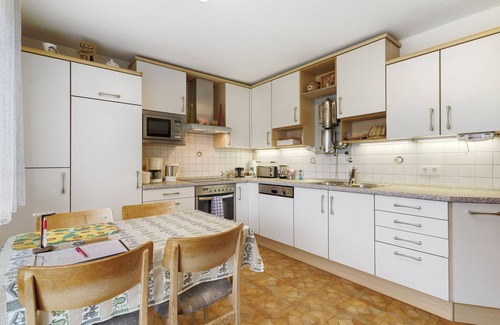 Bad Peterstal-Griesbach Apartment | Double Room 2 with Mountain View, Private Balcony and Wi-Fi