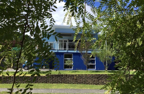 Maraetai House | Double private bedroom, five minutes to the beach and cafes,