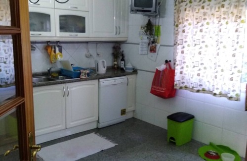 Albarraque Apartment | Double Room 2 In Albarraque, Sintra, Shared Bathroom