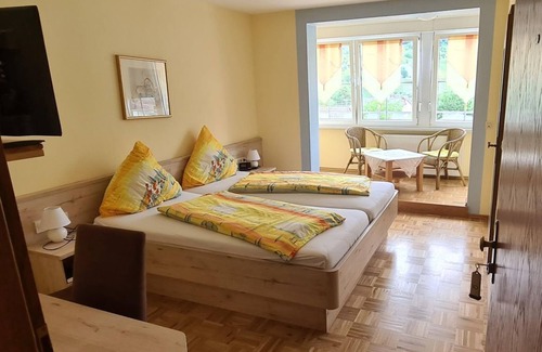 Wintrich Bed & Breakfast | Double room - Hotel-Pension and Weinstube Wendland
