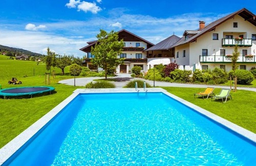 Sankt Lorenz Apartment | Double Room - Pension ANNA, Apartments & Comfort Rooms *