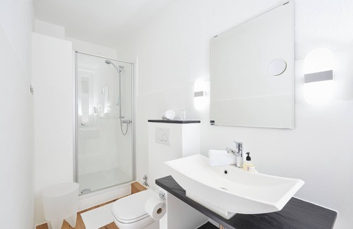Bad Steben Hotel | Double room-Standard-Ensuite with Shower