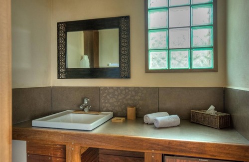 Porto-Vecchio House | Double room-Superior-Ensuite with Shower-Sea view- avec terrasse