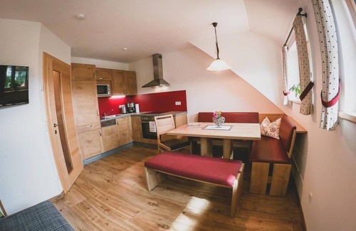 Mariapfarr Apartment | Double room with shower, WC - Macheiner, Samer