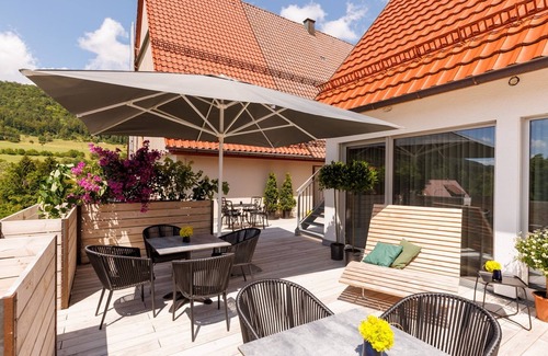 Lautlingen Apartment | Double room with shower and WC