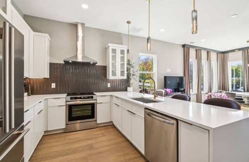Madison House | Double the fun! Sleeps 24!