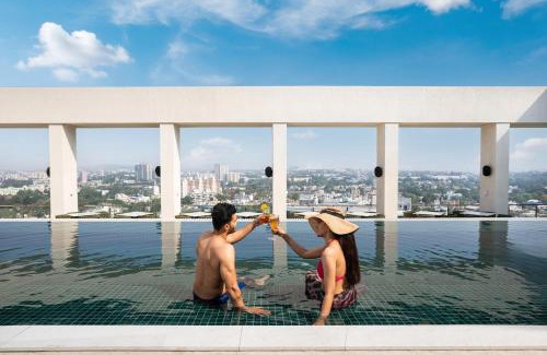 Pimpri - Chinchwad Hotel | DoubleTree by Hilton-Pune Chinchwad