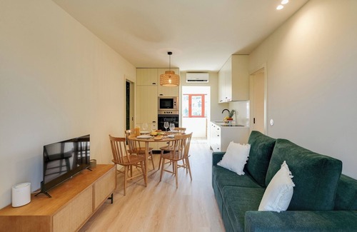 Castelo de Paiva Apartment | Douro Arda House | Pool and Jacuzzi by HostWise