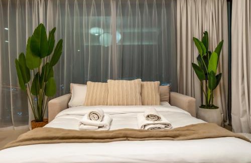 Za'abeel 2 Apartment | Downtown 4BDR Apartment Opposite Dubai Mall, Burj Khalifa Views