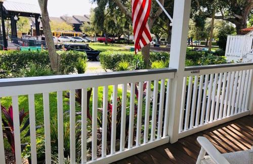 Downtown Dunedin Apartment | Downtown Dunedin! 2 bedroom 2 bath NO KIDS, NO PETS