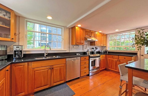 Edgartown House | Downtown Edgartown, Prime Location, Sleeps 8