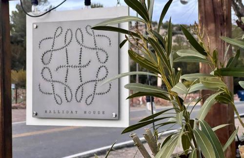 Cornville House | Dragonfly Cottage - Wendy's Place Off Page Spring