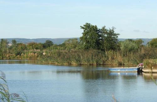 Bridgwater House | Dragonfly Stays at Lower Lakes