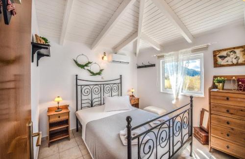 Kolymbari Apartment | Dream House Efi