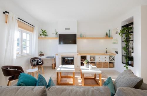 Budens House | Dream Retreat in Budens #1948