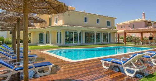 Quarteira Villa | Dream Villa with Luxury Services - PROMOTION Last dates!