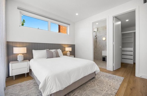 Glenelg North Apartment | Drift at Palmstone - 2BR, Parking, Wifi