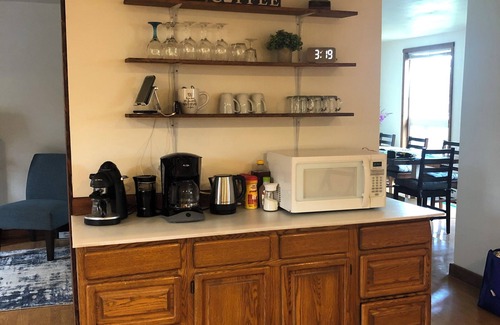 Larsen Bay Cabin | Driftwood Wilderness Lodge