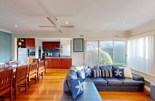 Dromana House | Dromana Seaside Escape - 400m to the beach - Optional Boatshed