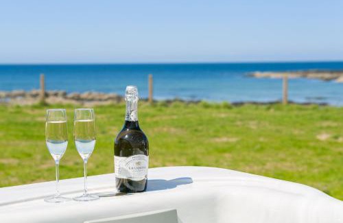 Llanfaethlu House | Dryll y Gro