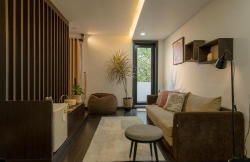 Cua Đai Hotel | Du De Homestay