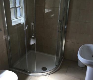 Kinvara House | Dunguaire Thatched Cottages