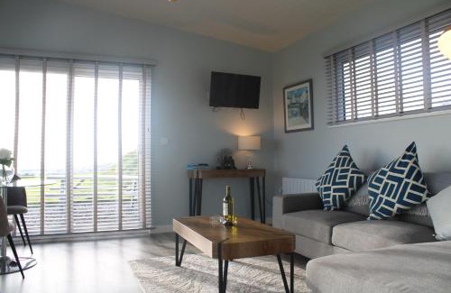 Dunmore East Cabin | Dunmore East Ocean View Suite