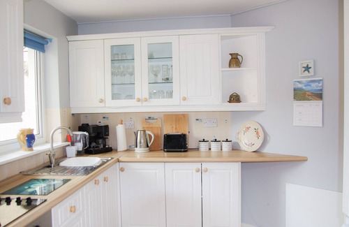 Dunmore East Ski Chalet | Dunmore Villas Holiday Home No 1